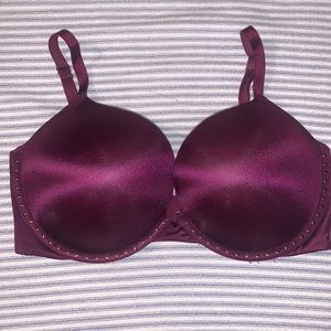 Maroon very sexy push up bra by Victoria’s Secret
